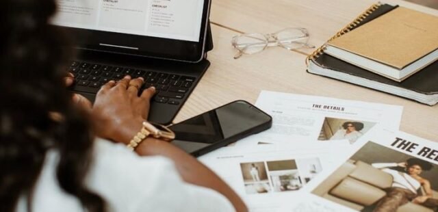 Brand voice: cómo sonar igual en Instagram, tu web y tus emails